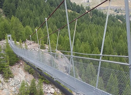 Más puentes que zanjas