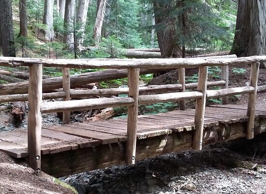 Aprendizaje-servicio en contextos de guerra: cuando educar es resistir